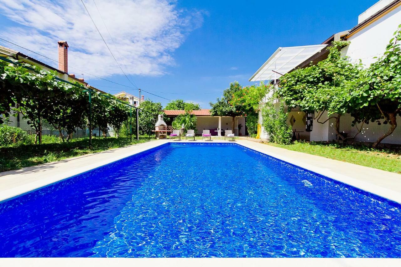 Villa Toni Umag Exteriör bild